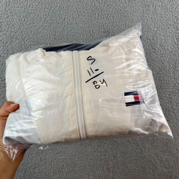 Vintage Tommy Hilfiger 1/4 Zip Pullover Hooded Windbreaker small - Picture 10 of 10